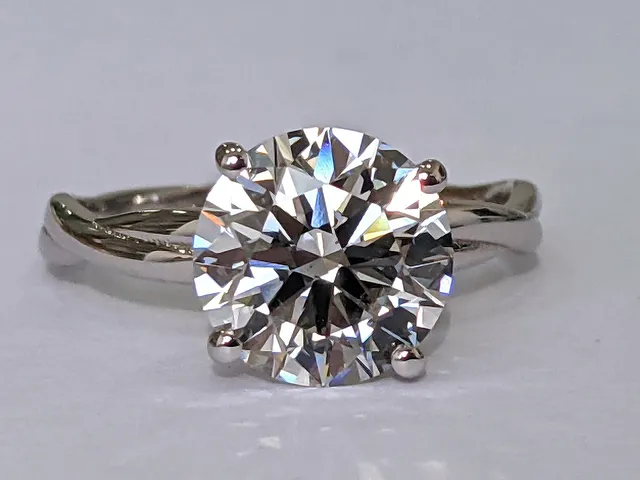 3.75 ct. Solitaire ring with lab-created* brilliant-cut diamond. IGI certified. Size 57