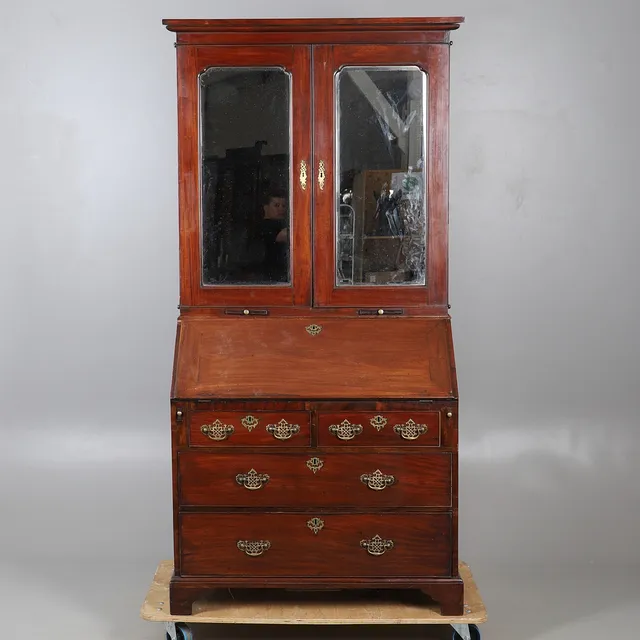 GEORGE III-STYLE MAHOGANY BUREAU BOOKCASE.