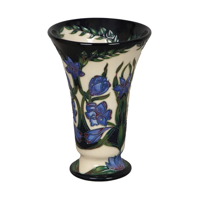 A MOORCROFT 'KAFFIR LILY' PATTERN VASE.