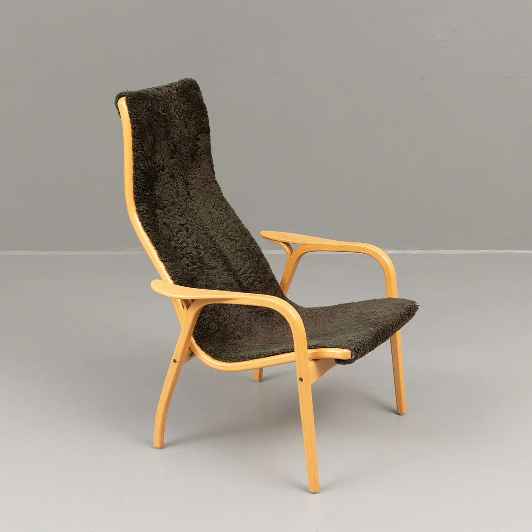 YNGVE EKSTRÖM. Fåtölj, "Lamino", Swedese, brännmärkt. — Armchairs & Chairs — Garpenhus Auktioner