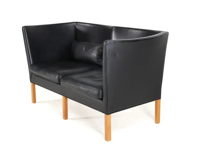 Børge Mogensen for Fredericia Furniture. Two-seater sofa, model 2214