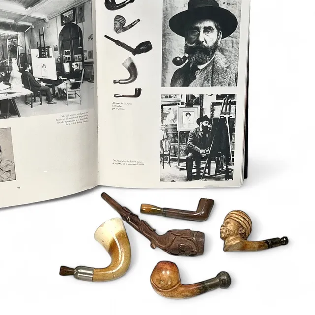 RAMON CASAS. 5 pipas propiedad de Ramon Casas, catalogadas en el libro "Ramon Casas, Editorial Ausa".