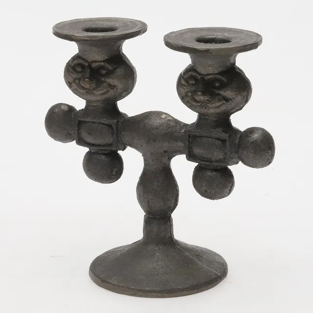 STAFFAN GELLERSTEDT. Ljusstake, gjutjärn, 1900-talets andra hälft.