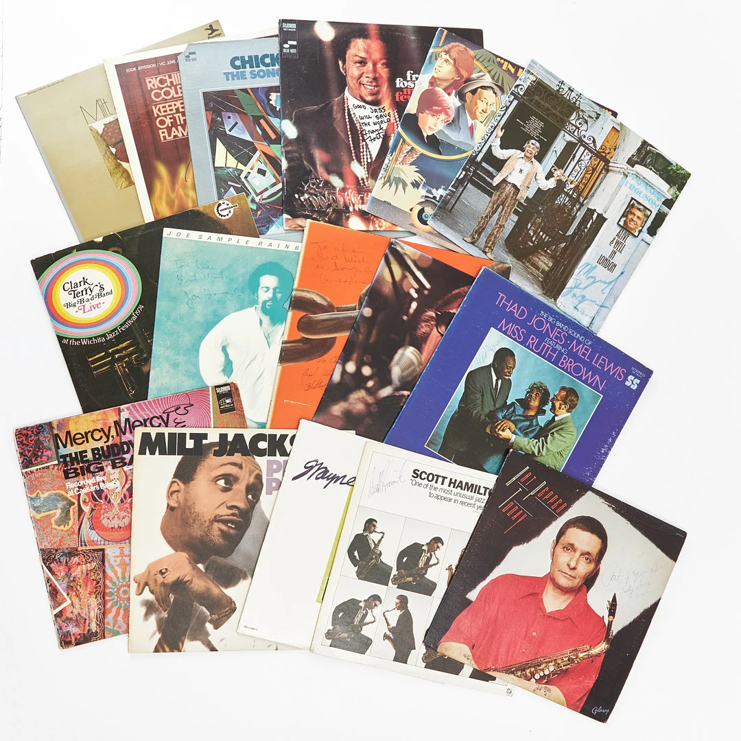 JAZZ MED AUTOGRAFER, LP-SKIVOR, vinyl, 16 st. — Music memorabilia — Stockholms Auktionsverk Magasin 5