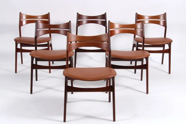 Erik Buch. A set of six dining chairs, model 310 (6).