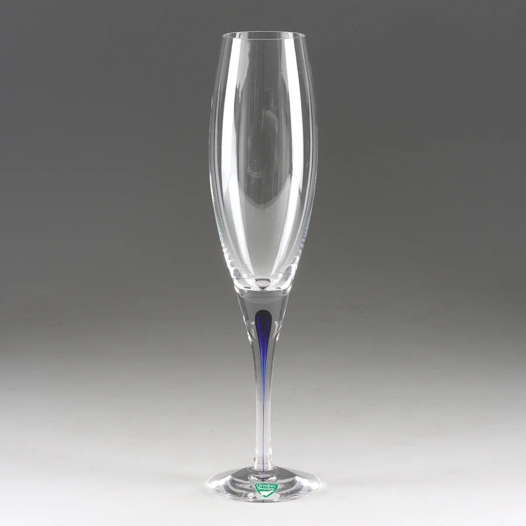 ERIKA LAGERBIELKE. Champagneglas, 8 st, "Intermezzo", Orrefors. 1900-tal. — Tableware — Stadsauktion Sundsvall