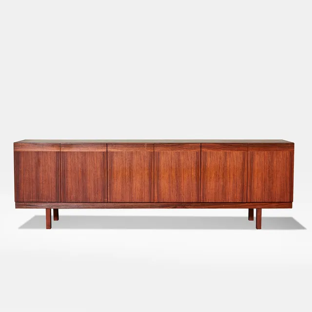 NILS JONSSON. Sideboard, AB Hugo Troeds Industrier, Bjärnum 1970-tal.