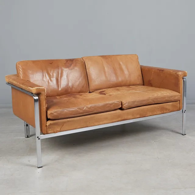 HORST BRÜNING. für Kill International, Zweisitzer-Sofa / Couch, Holz, Metall, Leder, 1970er Jahre, Deutschland.