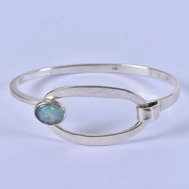 MARTIN ÖHMAN. armband, sterlingsilver med opal.