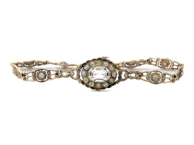 ARMBAND, silver, paste, längd 17,5 cm, vikt 9,1 g.