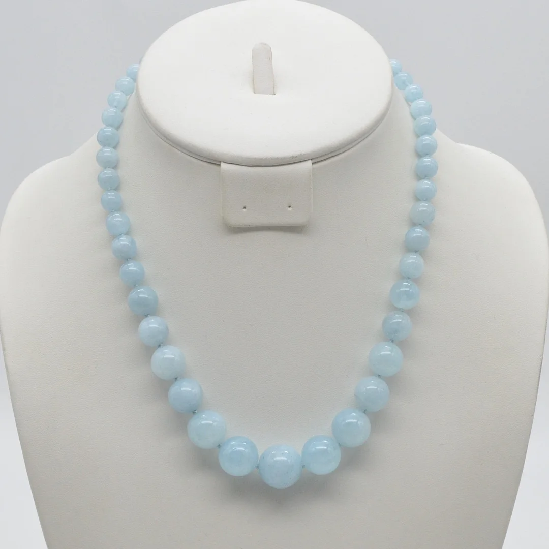 VINTAGE EDELSTEINCOLLIER AUS AQUAMARIN, VERSCHLUSS AUS 8 KARAT GELBGOLD, EINZELN GEKNÜPFT, CA. 46 CM. — Necklace — Kunst- und Auktionshaus Kleinhenz