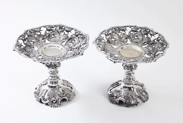 GUSTAF DAHLGREN. A matched pair of silver tazzas/bowls, mark of Gustaf Dahlgren, Malmö 1858 and 1860. Neo-rococco.