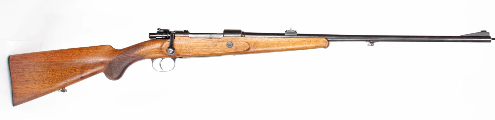 433. KULGEVÄR, tyskt, Repeter, fabrikat Germania Waffenwerk, modell 98, kaliber 9,3x62, tillv.nr 2757. — Rifles — Walter Borg