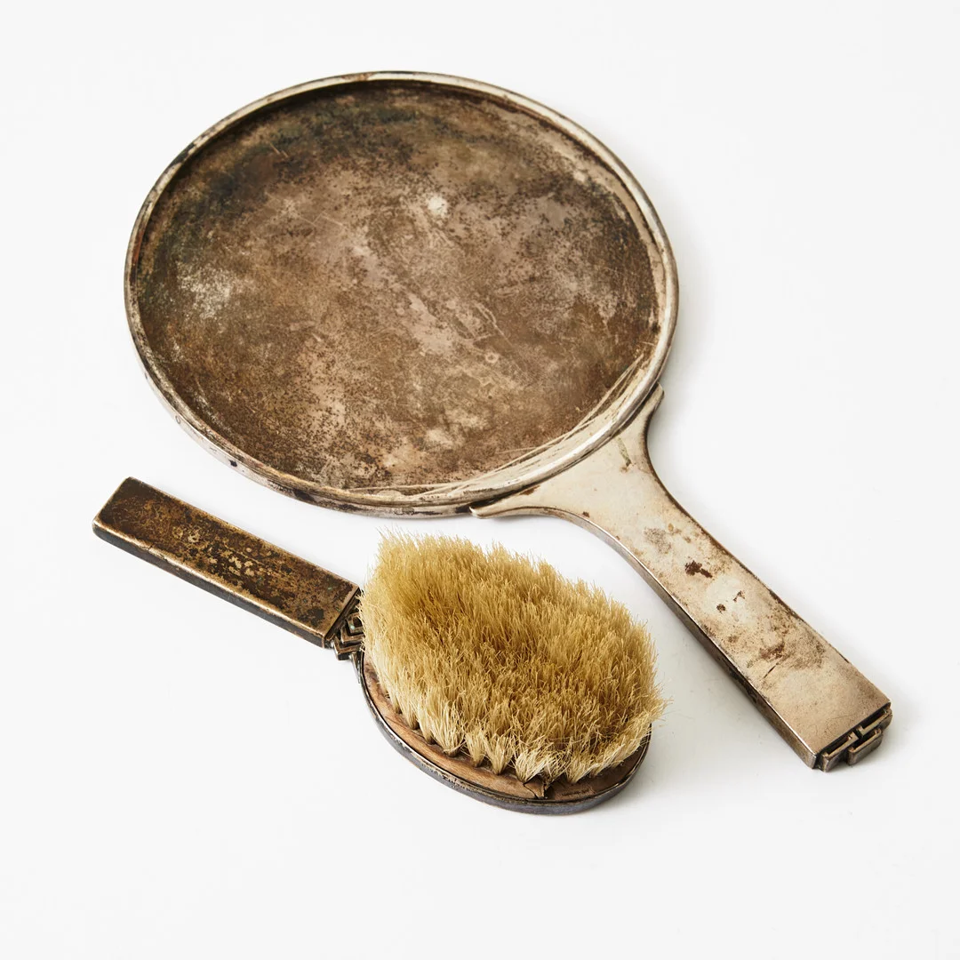 SILVER, 2 delar, 830 s, 1900-talets första hälft, varav ena delen Danmark 1936. — Silver — Stockholms Auktionsverk Magasin 5