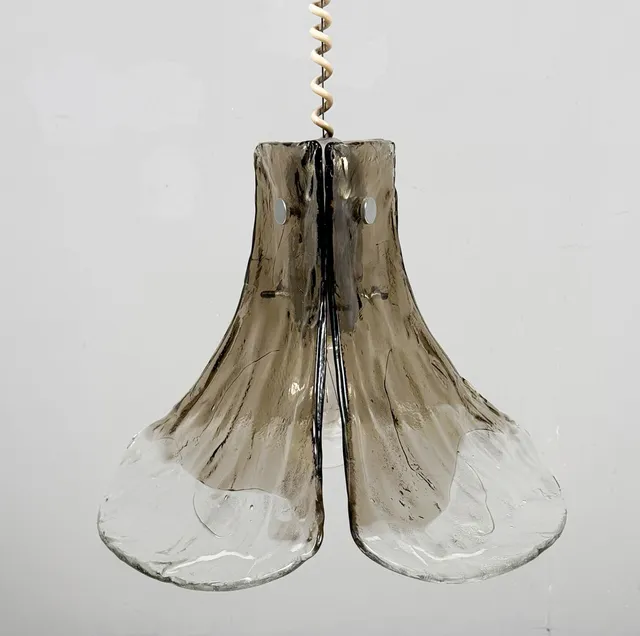 CARLO NASON. Blumenförmige Murano Deckenlampe/Hängelampe von Carlo Nason für Mazzega, 1970er Jahre.