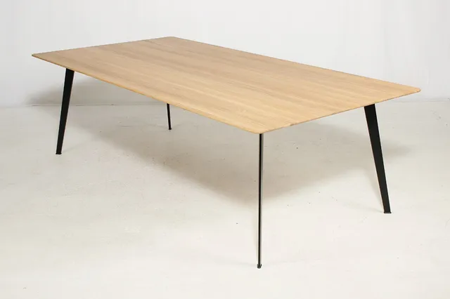 Jacob Wagner. Montana JW Table. Dining table in oak 240 x 120