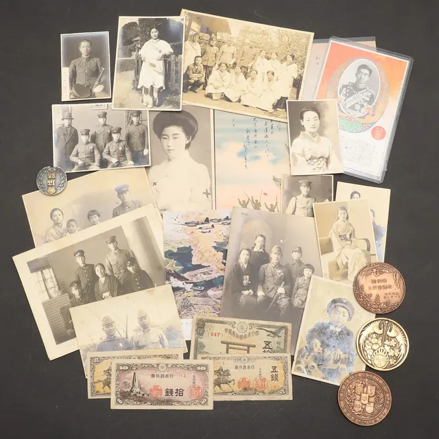 A COLLECTION OF JAPANESE HISTORIC MEDALS, EPHEMERA AND OTHER ITEMS.