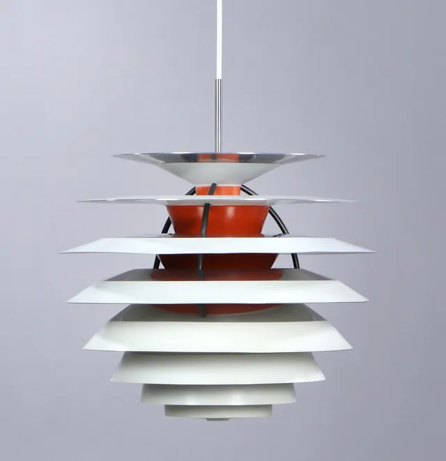 Poul Henningsen. Contrast pendant lamp