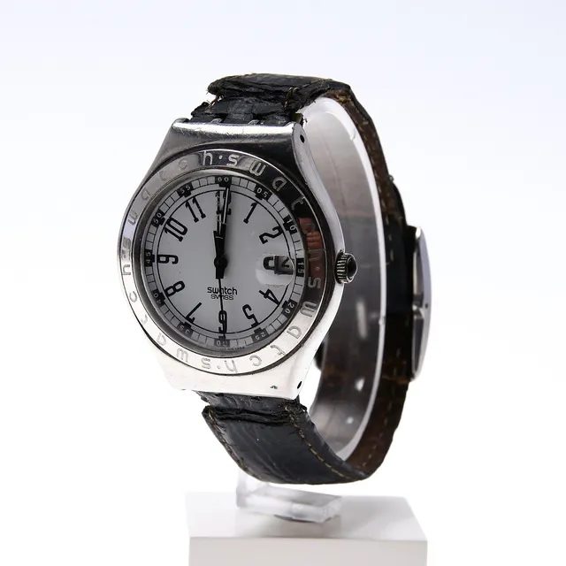 Armbandsur, Swatch, "Irony Slate(big), YGS406, metall och läder, 1994.