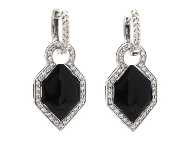 ÖRHÄNGEN, 18K vitguld, onyx, briljantslipade diamanter ca 0,70 ctv, ca W/SI, 13x27 mm, vikt 4,8 g.