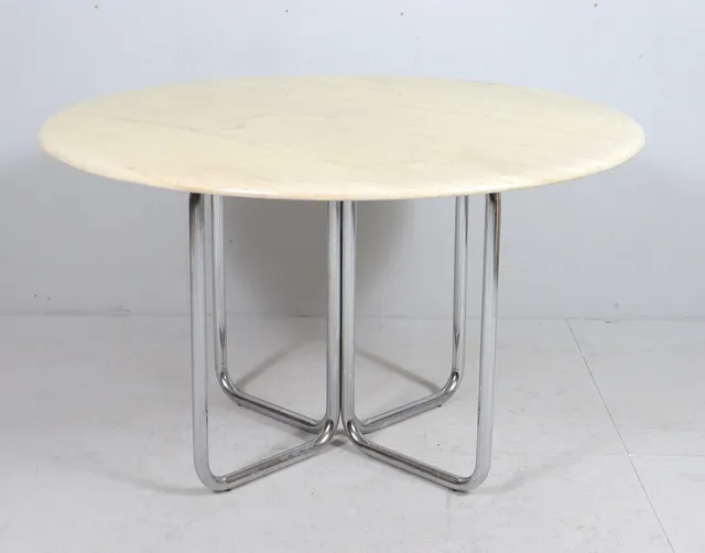 GIOTTO STOPPINO. Marmor Esstisch von Giotto Stoppino, Italien, 1970er Jahre.