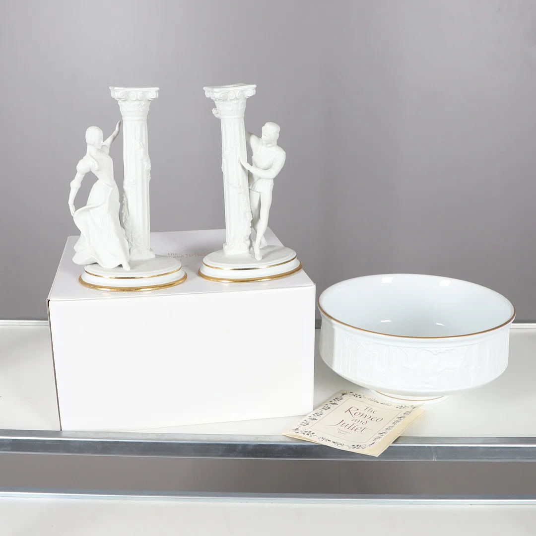 FRANKLIN MINT. A PORCELAIN ROMEO AND JULIET BOWL AND PAIR OF CANDLESTICKS. — European — Lawrences Auctioneers