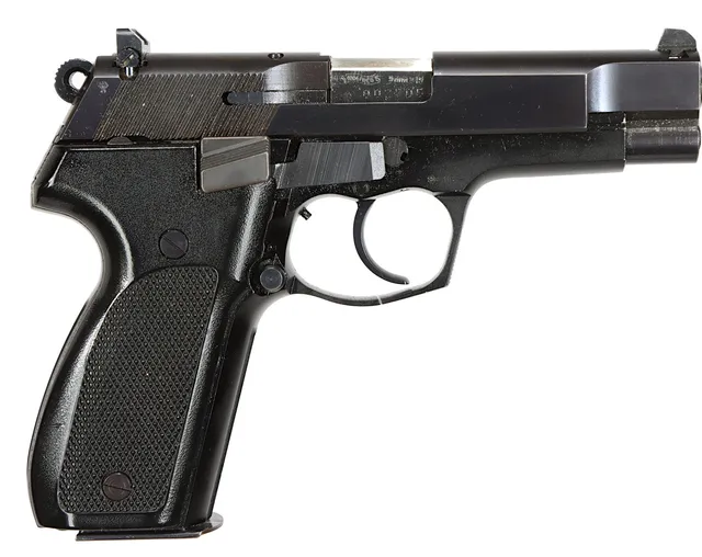 PISTOL, tyskland, Halvautomatiskt, fabrikat Walther, modell P88, kaliber 9mm (9x19), tillv.nr 002705, se-nr Begagnad.