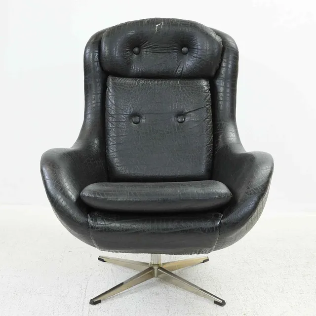 FÅTÖLJ, snurrmodell, konstskinn, 1960/70-tal.