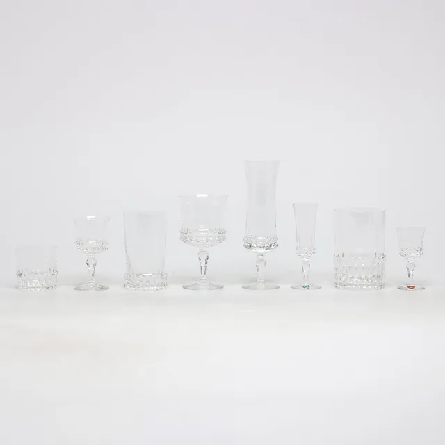 INGEBORG LUNDIN. Glasservis "Silvia", 60 delar, Orrefors.