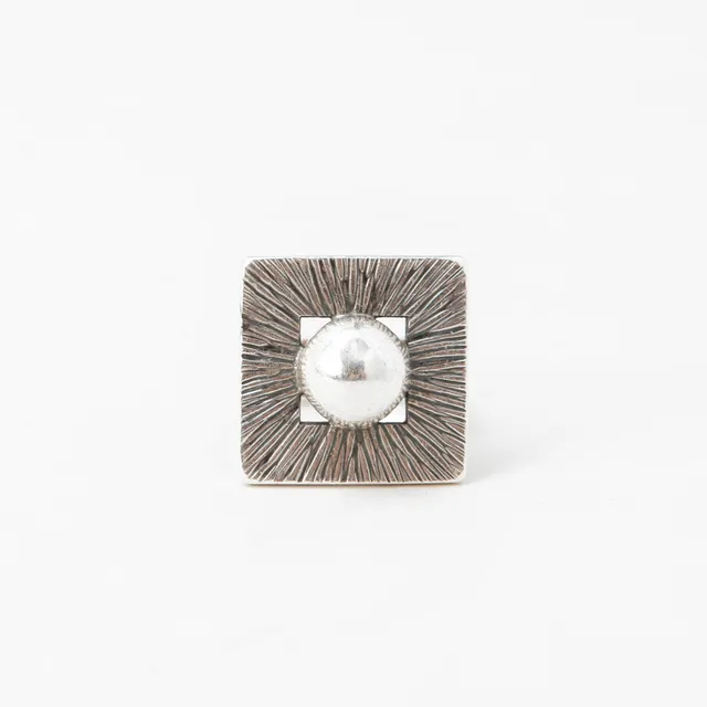 ELIS KAUPPI. Ring, silver, Kupittaan Kulta, Åbo, 1970-tal.