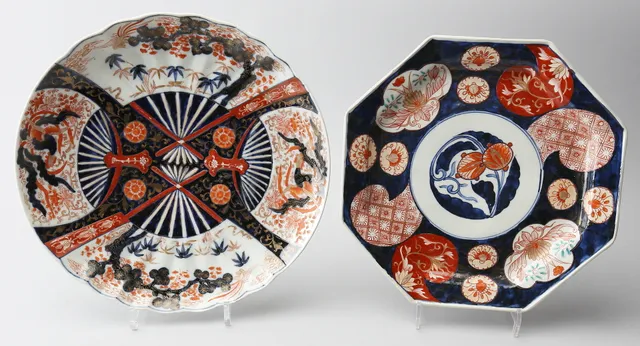TELLER, 2 Stück Imari, Japan Anfang 20.Jahrhundert.