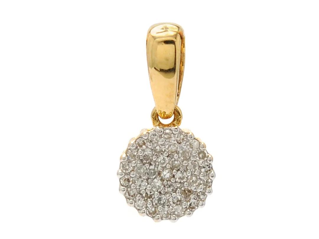 HÄNGE, 18K guld, 36 åttkantslipade diamanter ca 0,18 ctv, ca W-Cr/VS, längd ca 1,2 cm, vikt 0,9 g — Smycken/Hänge — Kaplans