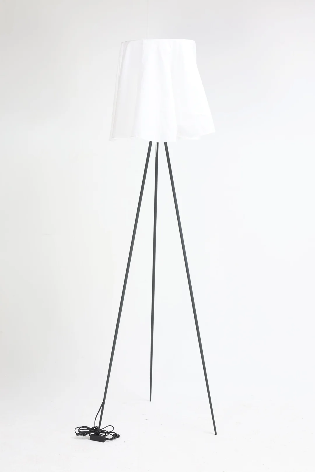 Philippe Starck for Flos: Floor lamp, model 'Rosy Angelis' — Lamps and lighting/Floor lights — Lauritz