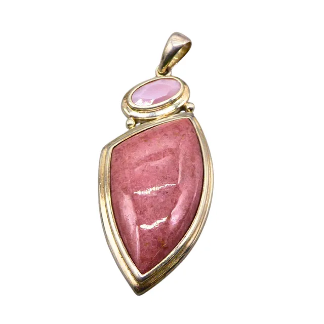 925ER SILBER - ANHÄNGER, VERGOLDET MIT GEFASSTEM RHODOCHROSITEN.