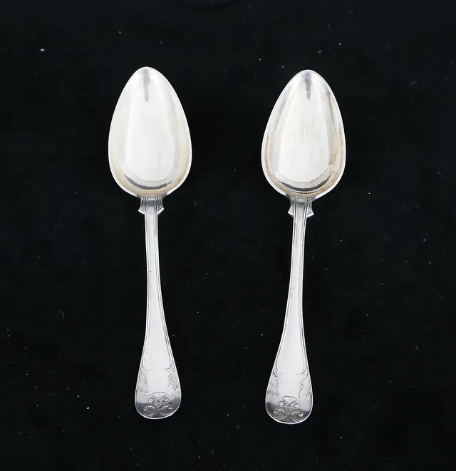 BELÖNINGSSKEDAR, ett par, silver, Axel Rosin, Kalmar, 1890, vikt 118 gram.