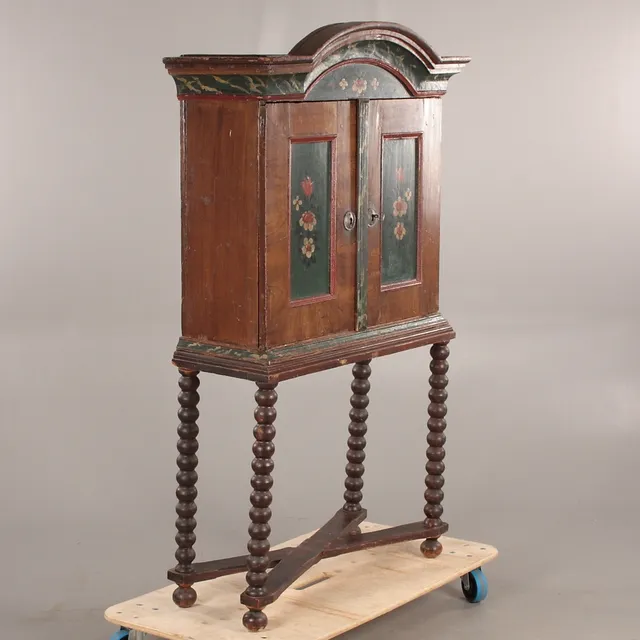 SKÅP, allmoge, 1800-tal.