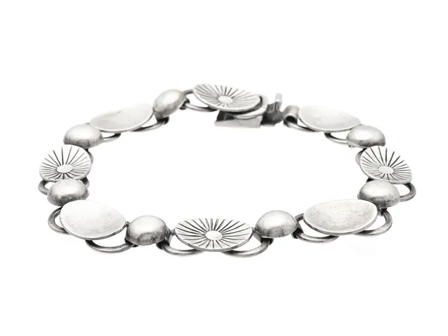 ARMBAND, silver, Alton, Falköping 1955, längd 19 cm, vikt 17,5 g.