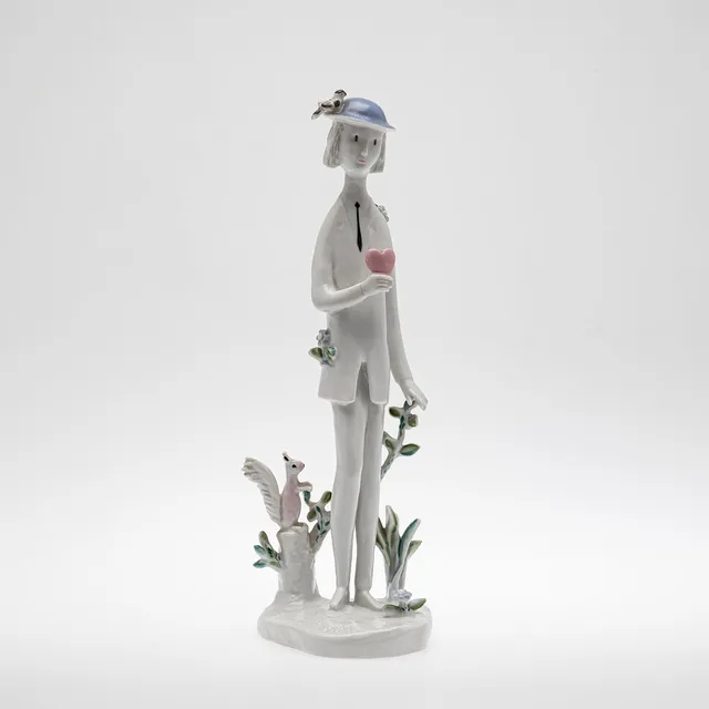 RAYMOND PEYNET. für Rosenthal, Skulptur / Figur, Junge mit Herz, Porzellan, 1957, Deutschland.