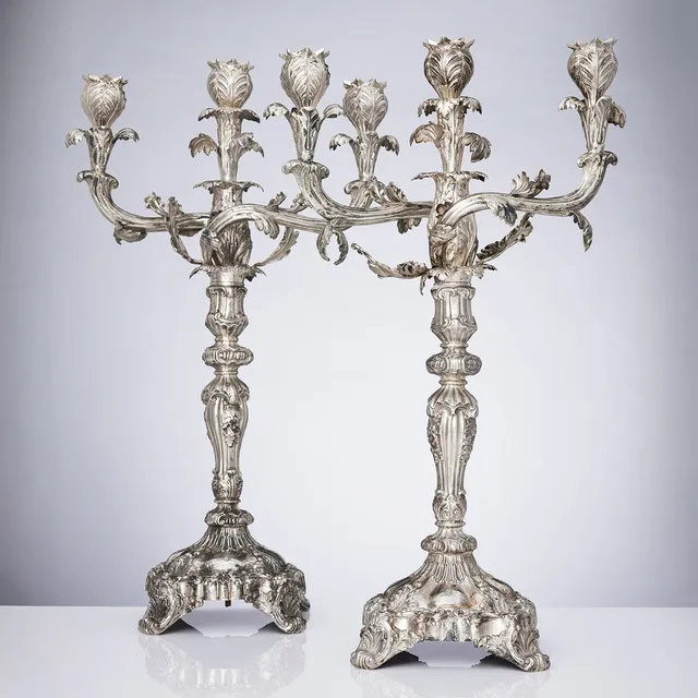 GUSTAF MÖLLENBORG. A pair of silver three-candle candelabra, Stockholm 1847. Neo-rococco.