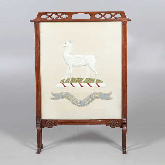 EMBROIDERED SILK FIRESCREEN - LATIN MOTTO.