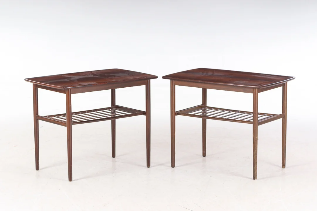 Pair of rosewood side tables (2) — Furniture/Coffee tables, occasional tables — Lauritz