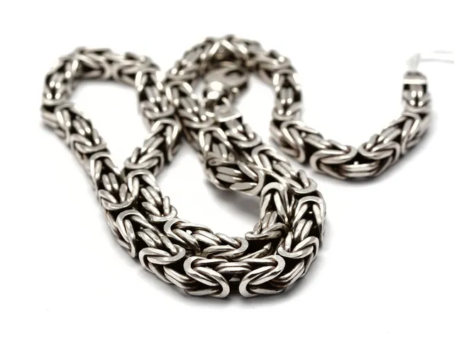 Halskedja, skadat lås Silver 99,3g