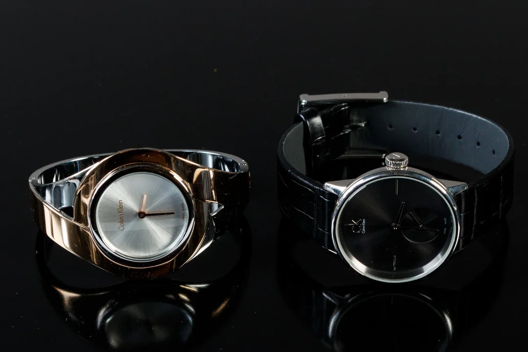 Calvin Klein: 2 dame armbåndsure (2) — Watches and clocks/Ladies watches — Lauritz