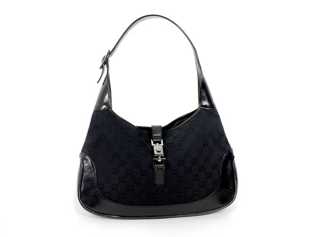 VÄSKA, GUCCI, mod. Jackie, svart gg monogram, läder 32x20x3 cm, dustbag.