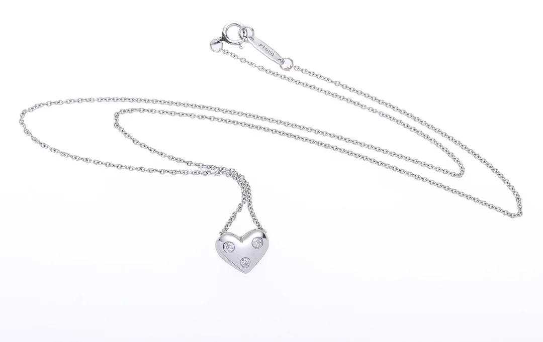Tiffany & Co. Etoile Heart. Platinum diamond necklace, approx. 0.06 ct. — Jewellery/Necklaces, pendants — Lauritz