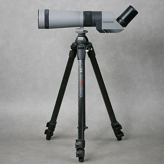 KIKARE med STATIV, Swarovski at 80, 20-60x, Manfrotto Carbon one 441.