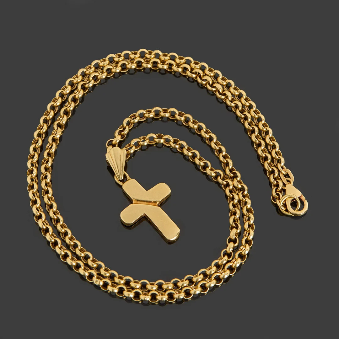 HALSKEDJSA MED HÄNGE, 18k guld, ärt-länk med ett hänge i form av ett kors. — Necklace — Crafoord Auktioner Stockholm