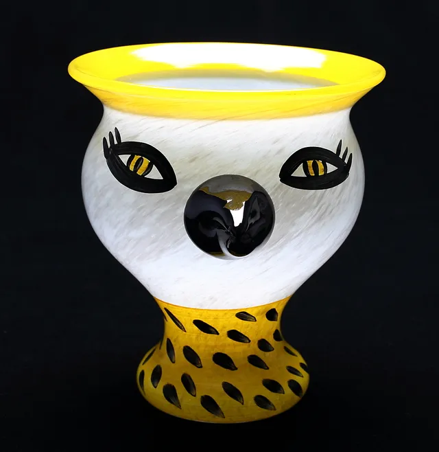 ULRICA HYDMAN-VALLIEN. Konstglas, skål, Kosta Boda, Artist Collection, signerad.