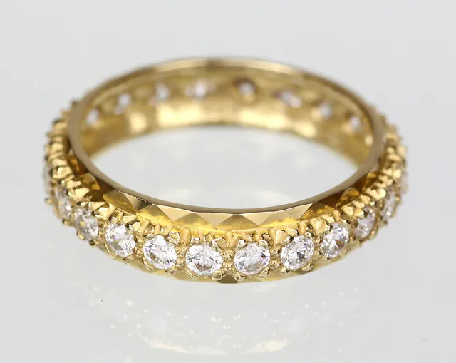 RING, Memoire, Zirkonia, Gelbgold 585.