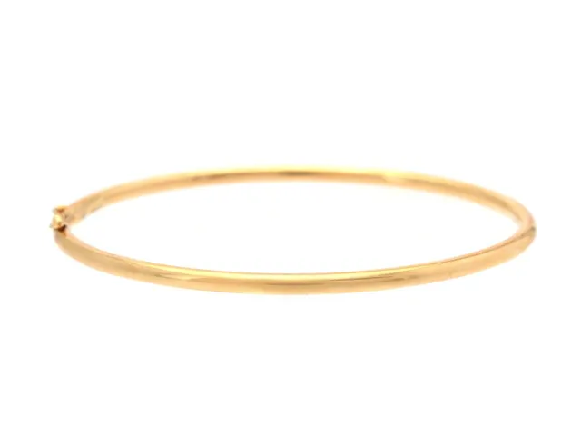 ARMRING, 18K guld, öppningsbar, innermått ca 16 cm, låsåtta, vikt 5,3 g, etui från H. Stern.